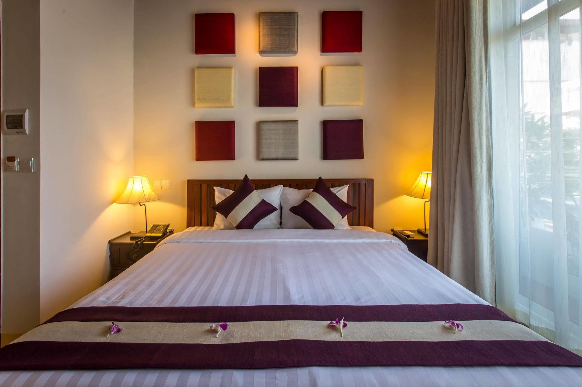 Vmansion Boutique Hotel Phnom Penh Zewnętrze zdjęcie
